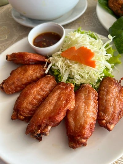 Steve Café & Cuisine Dhevet Branch (สตีฟ คาเฟ่ แอนด์ ครุยซีน สาขา เทเวศร์) เทเวศร์