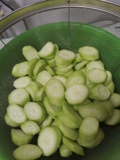 วิธีทำ บวบผัดไข่