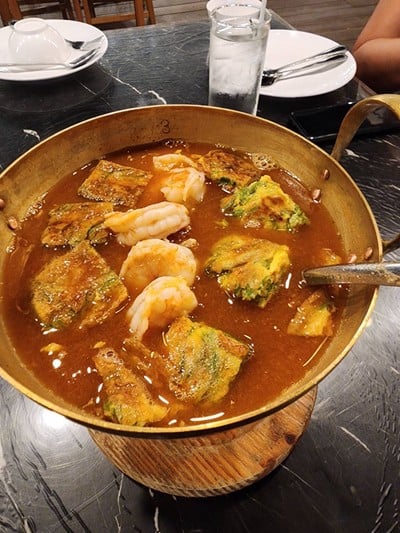 แกงส้มชะอมกุ้ง