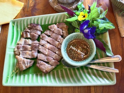 ชุดหมูย่างเกลือ