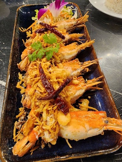 กุ้งทอดซอสมะขาม
