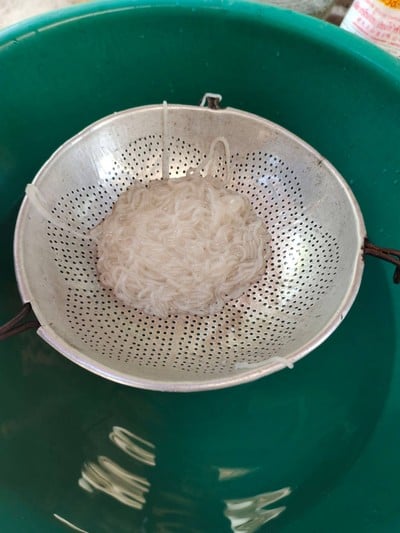 วิธีทำ วิธีทำ "เส้นขนมจีน" วิธีทำ วิธีทำ "เส้นขนมจีน"