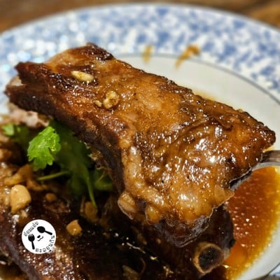 ซี่โครงหมูต้มพะโล้