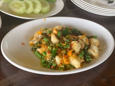 ครัวในวัง ริมทะเลกระซ้าขาว สมุทรสาคร
