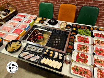 อาหาร หรือ เครื่องดื่ม