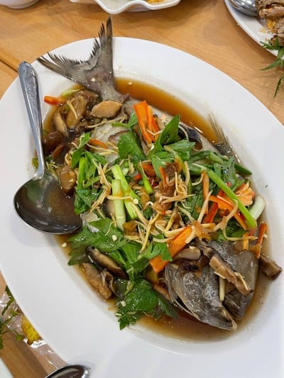 เมนูของร้าน เพชรปิยะซีฟู้ด