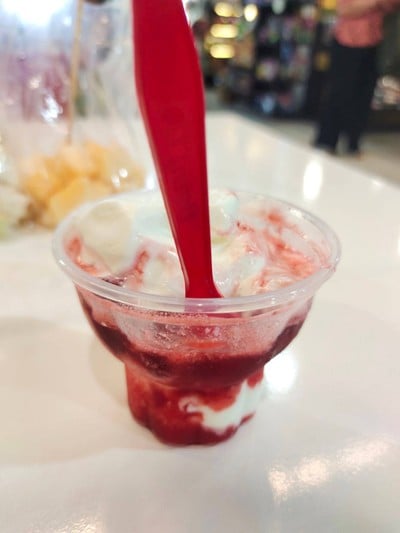 Strawberry Sundae