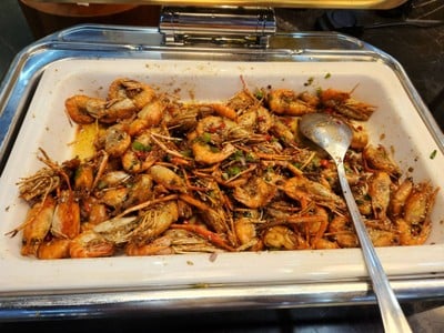 อาหาร หรือ เครื่องดื่ม