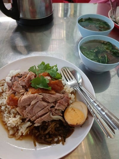 ขาหมูเซียงกง ลาดพร้าว 101