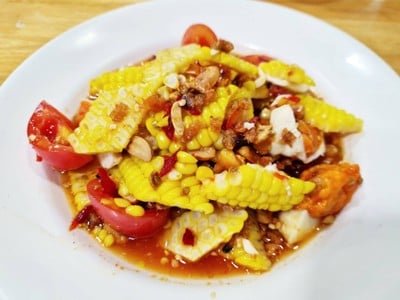 ตำข้าวโพดไข่เค็ม