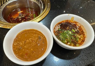 น้ำจิ้มสูตรพิเศษทางร้าน