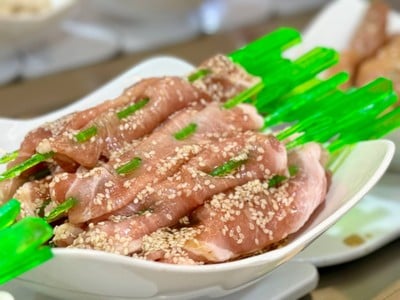 อาหาร หรือ เครื่องดื่ม
