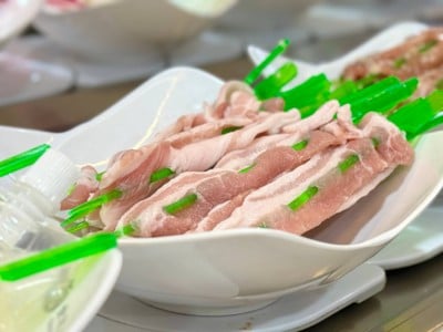 อาหาร หรือ เครื่องดื่ม
