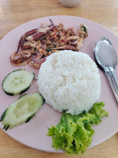 เมนูของร้าน ร้านขวัญใจ อาหารไทย