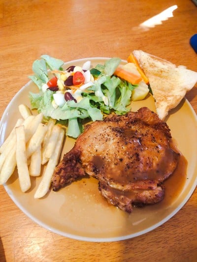 สเต็กไก่พริกไทดำ