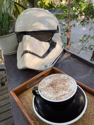 Hot chocolate with oat milk