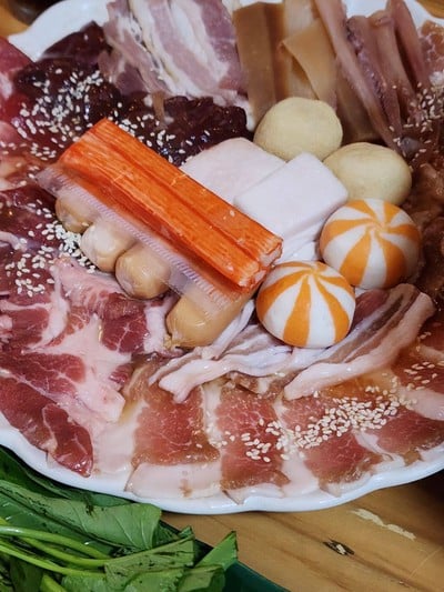 Homie หมูกระทะ & คาเฟ่