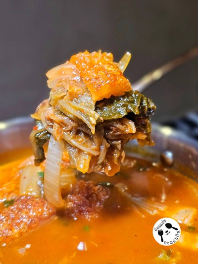 Kimchi Jjigae