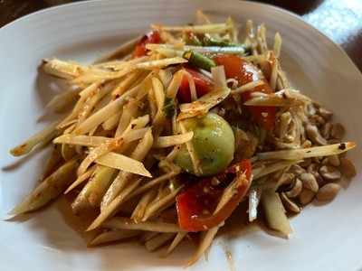ส้มตำลาว