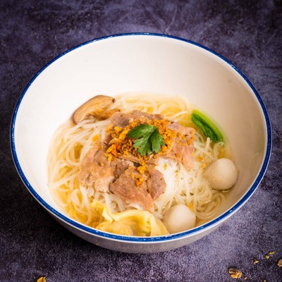 อาหาร หรือ เครื่องดื่ม