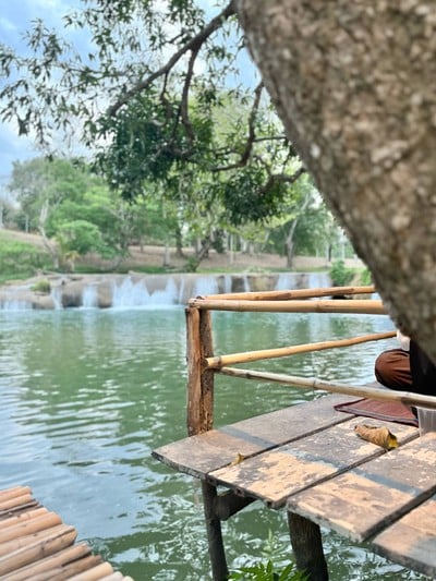 บรรยากาศ น้ำตกแก่งหรุ