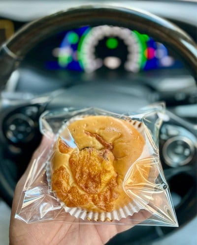 🥞 Ham Cheddar Cheese. (Price 35 Baht.)