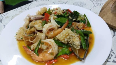 ทะเลผัดพริกขี้หนูสวน