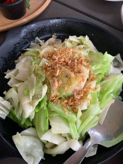 กะหล่ำปลีผัดน้ำปลา