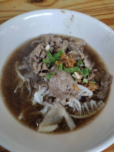 อาหาร หรือ เครื่องดื่ม