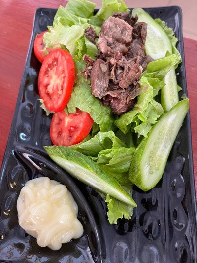 สลัดหมู