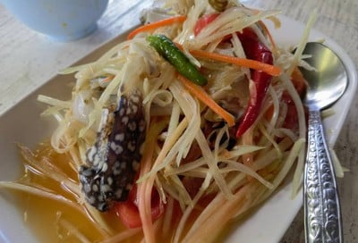 ส้มตำปูม้า
