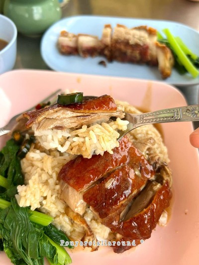 ข้าวหน้าเป็ดย่าง