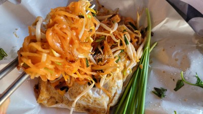 ผัดไทย