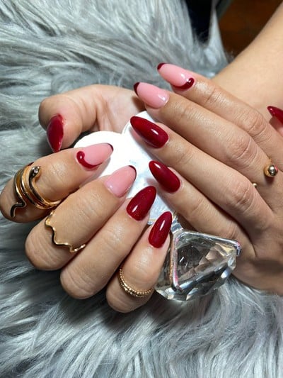 สวยมาก ร้านนี้ ทำเล็บ ต่อเล็บ ได้สวยทน ราคา ไม่แพง