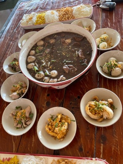 เตี๋ยวเรือปร๊ากแตก