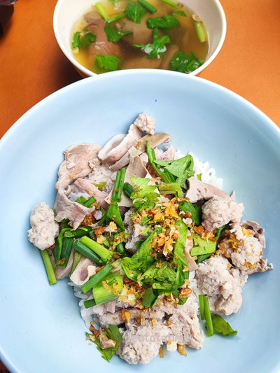 ข้าวแห้ง