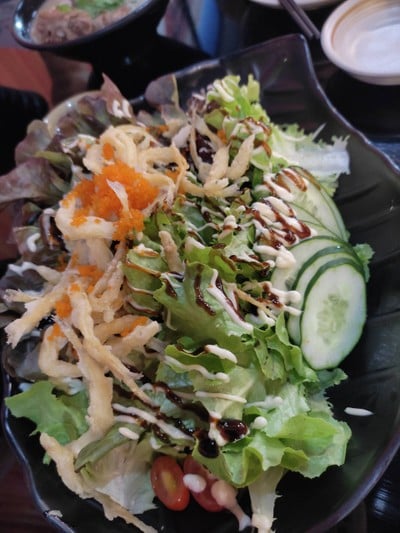 สลัดปลาเงิน