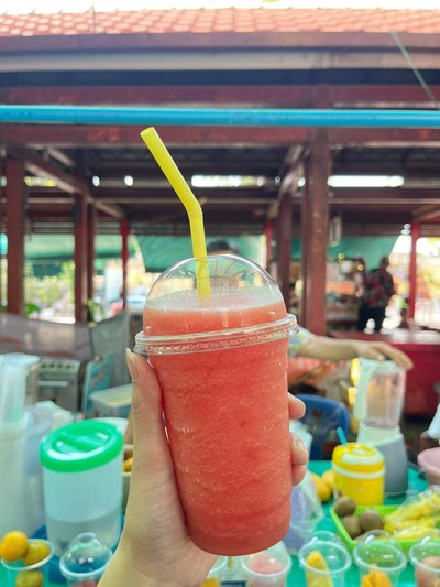 พูดไทยไม่ชัดแล้วนะ🤭 แกล้งๆเป็นคนเกาหลี น้ำแตงโมปั่นที่จริงใจ🍉