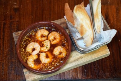 El Tapeo - Spanish Eatery and Wine Bar ทองหล่อ