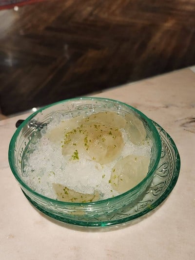 อาหาร หรือ เครื่องดื่ม