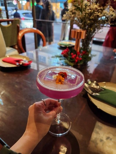 อาหาร หรือ เครื่องดื่ม