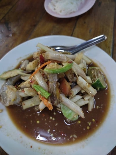 ตำไหลบัวกุ้งสด