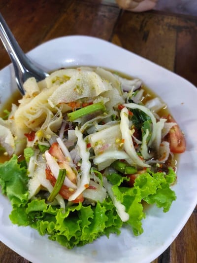 ยำผ้าขี้ริ้ว