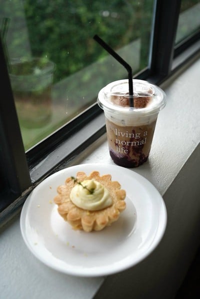 Normal cafe & stay ราชบุรี