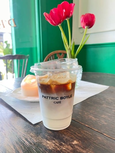 เมนูของร้าน Pattric Boyle Café