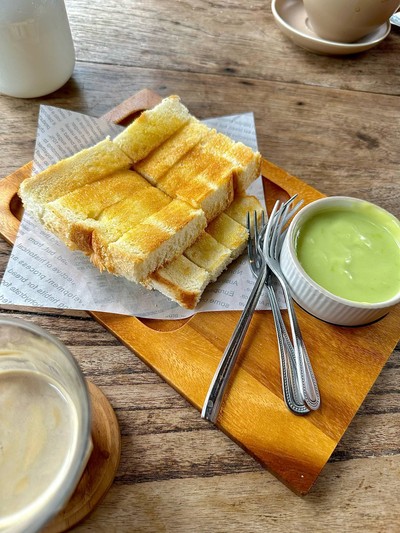 Custard Bread