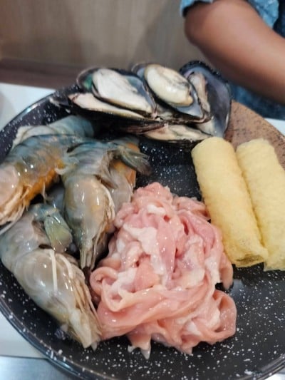 อาหาร หรือ เครื่องดื่ม