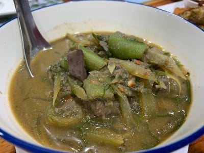 ร้านอาหารสีเขียว