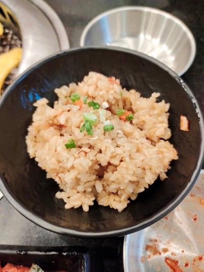 ข้าวผัดกระเทียม