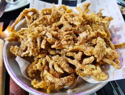 เห็ดสวรรค์โรยข้าวคั่วมอลต์